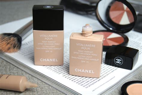 chanel vitalumiere aqua foundation